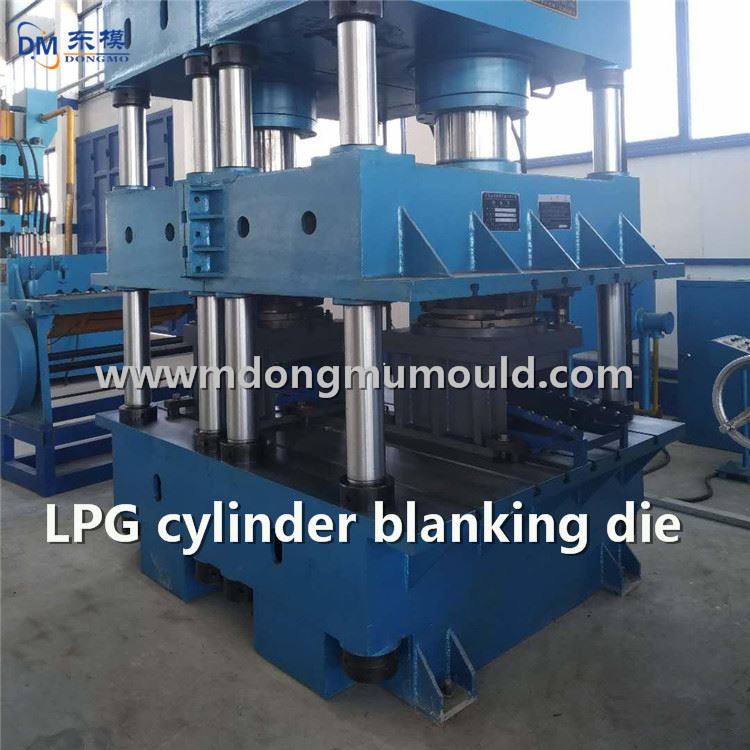LPG Mould raug xa mus rau Philippines, Ua tau zoo heev